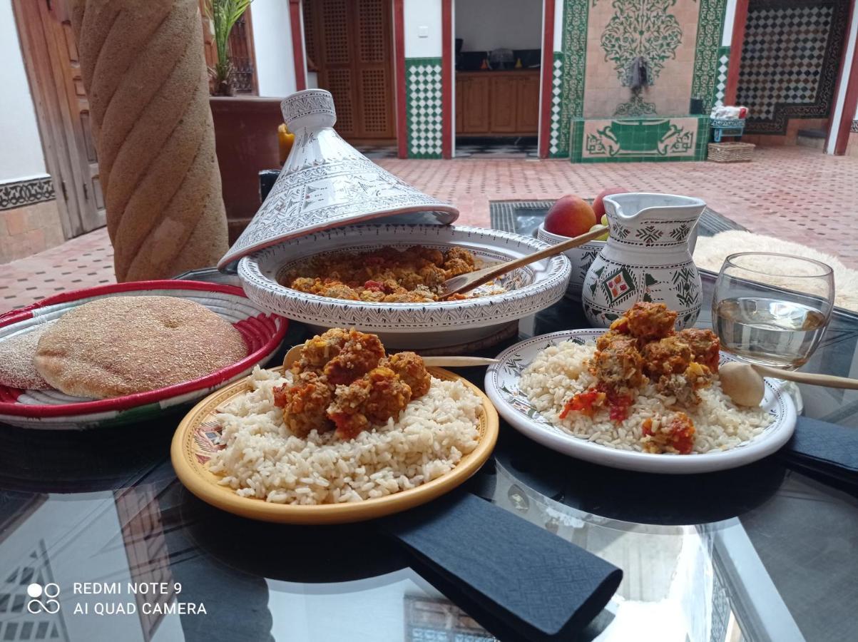 Riad Dar Badiaa Salé Buitenkant foto